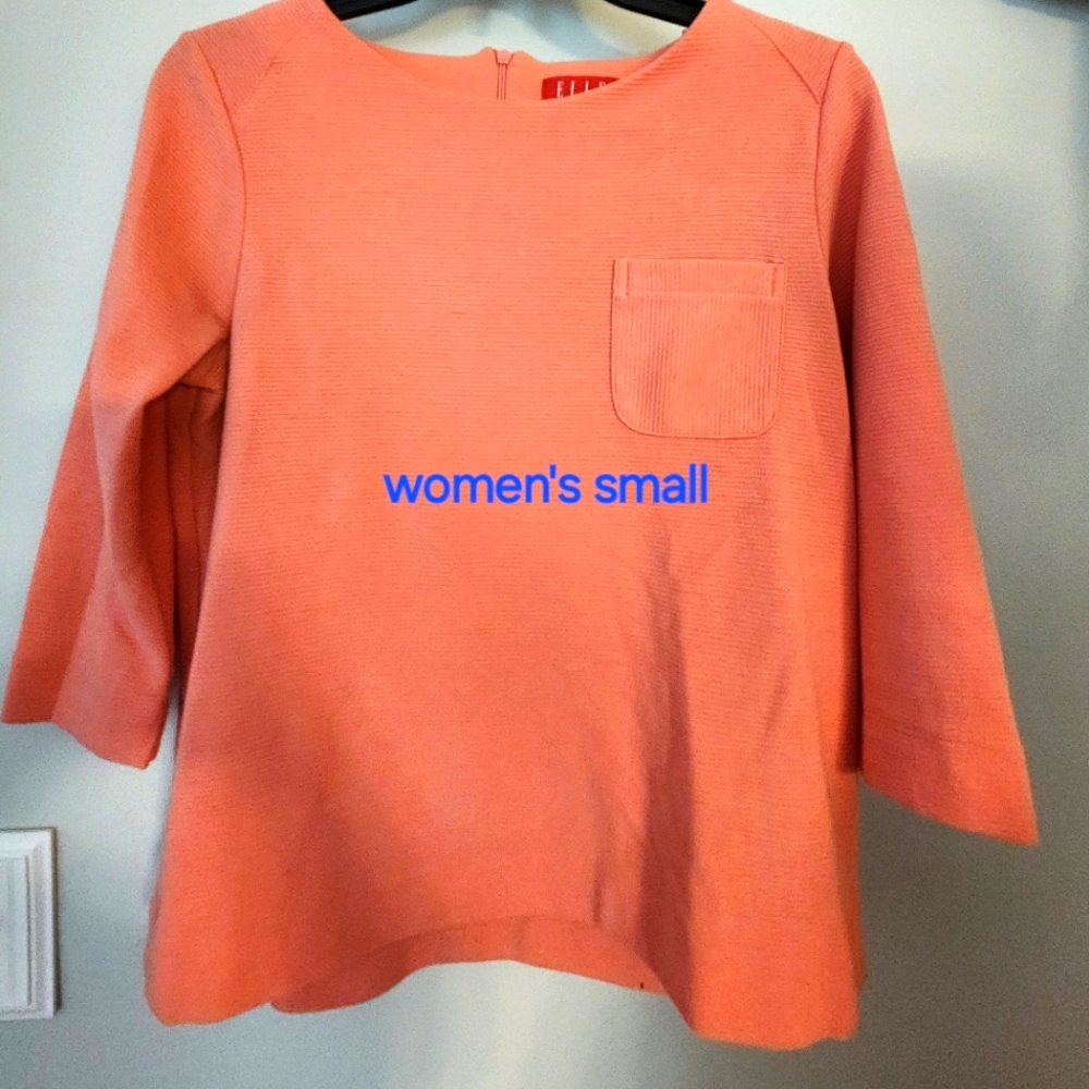 Women's business casual shirt